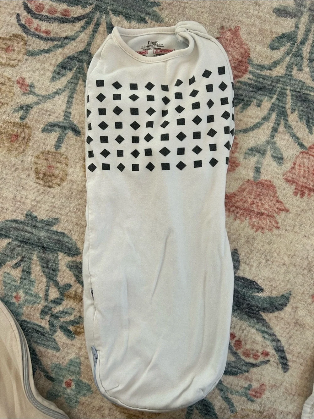Bundle of 8 Nanit Swaddles, Onesie and Breathing Band